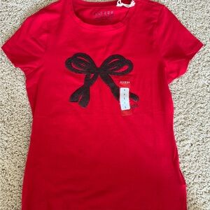 Brand New Guess Women Red Tee with Black Bow Accent Size S